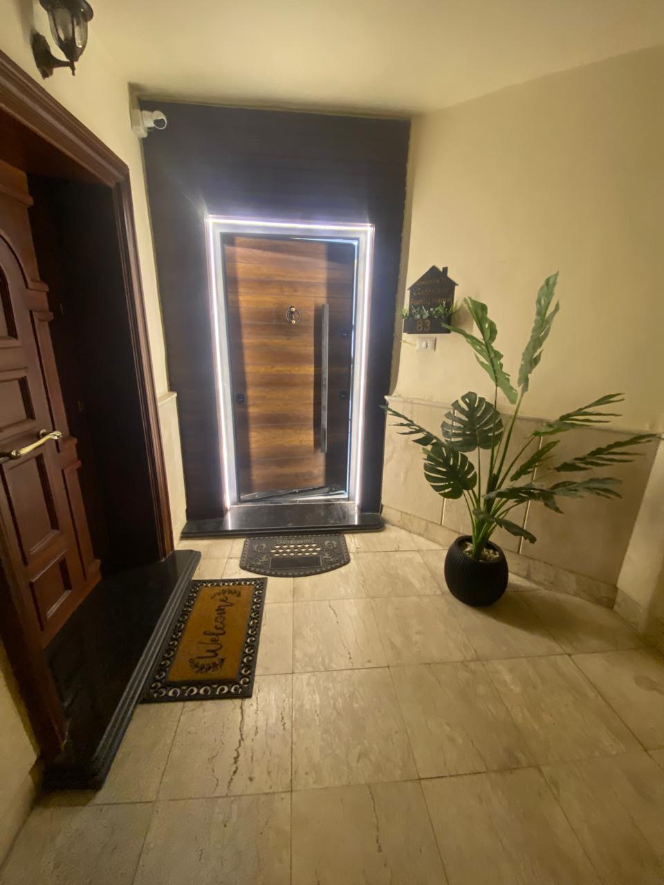 شقة 200م Ultra Super Lux للبيع — شارع أباظة، مصر الجديدة